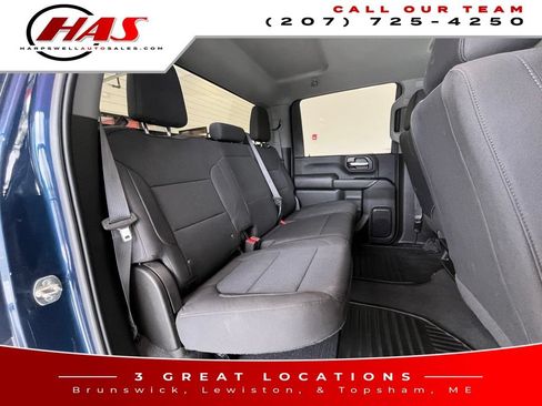 Used 2022 Chevrolet Silverado 2500 Custom w/ Custom Convenience Package AWD/4WD image 13