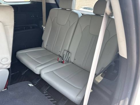 Certified 2023 Kia Sorento SX Prestige AWD/4WD image 16