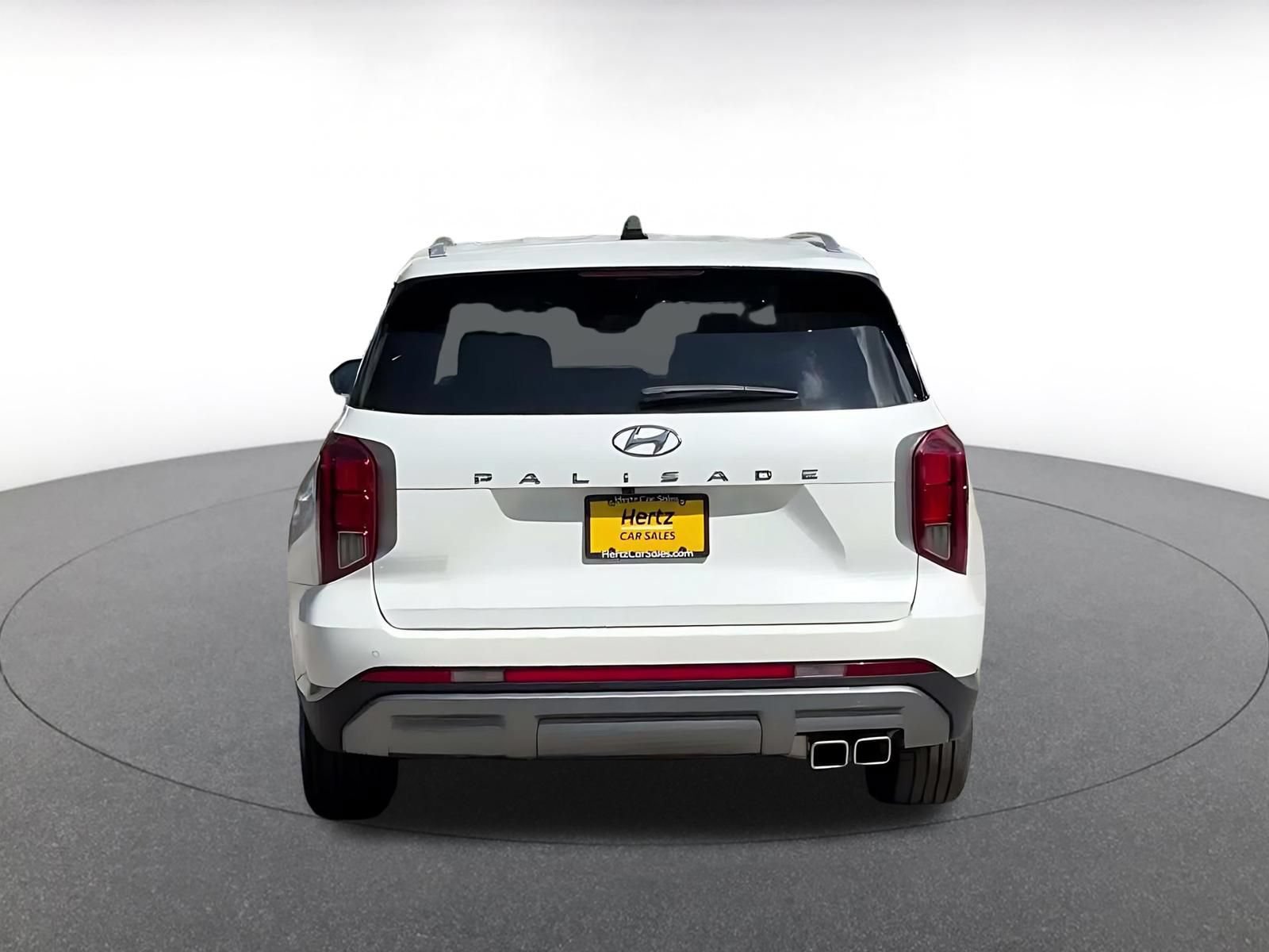 Used 2024 Hyundai Palisade SEL FWD image 12