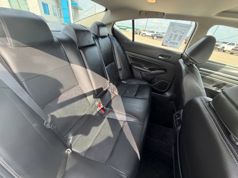 Used 2023 Nissan Altima 2.5 SL AWD/4WD image 27