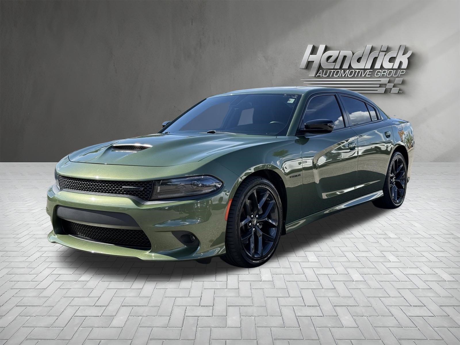 Used 2022 Dodge Charger R/T w/ Plus Group RWD image 5