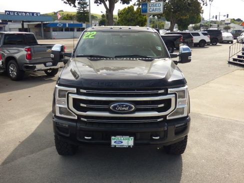 Used 2022 Ford F350 Platinum w/ Tremor Off-Road Package image 8