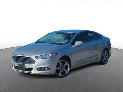 Used 2016 Ford Fusion SE w/ Equipment Group 202A