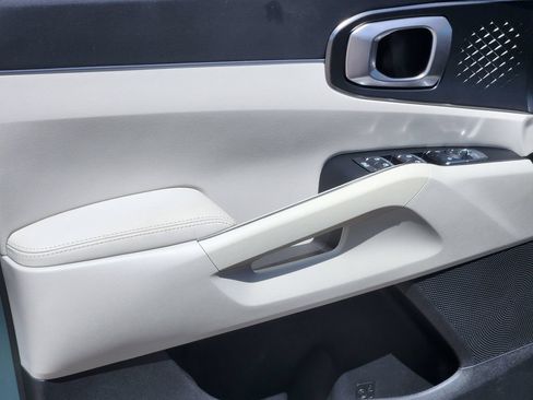 New 2026 Kia Sorento EX AWD/4WD image 6