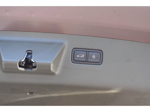 New 2025 Hyundai Santa Fe Calligraphy image 14