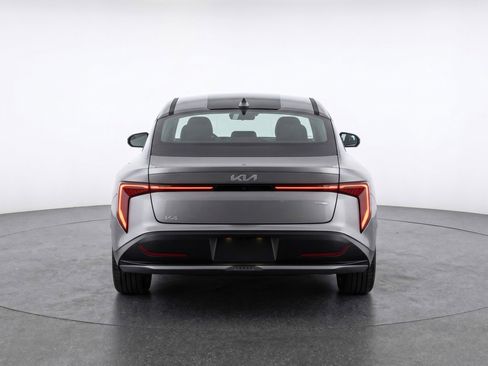 Used 2025 Kia K4 FWD image 7
