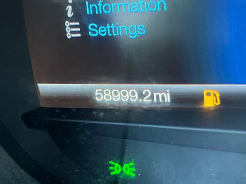 Used 2019 Ford Fusion Energi Titanium FWD image 29