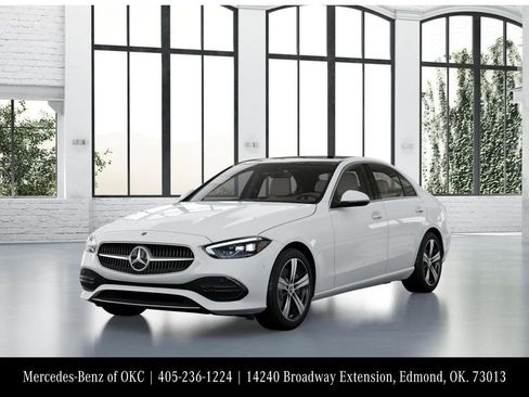 Used 2025 Mercedes-Benz C 300 4MATIC Sedan image 40