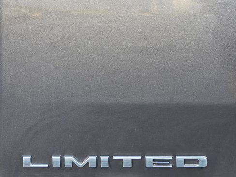Used 2019 RAM 1500 Limited AWD/4WD image 37