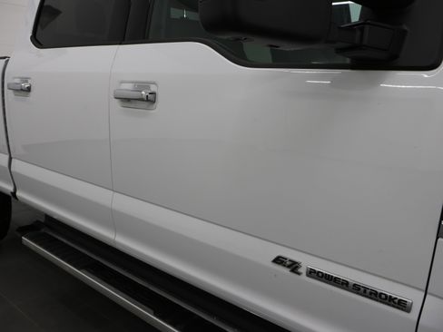 Used 2022 Ford F250 XLT w/ XLT Premium Package image 25