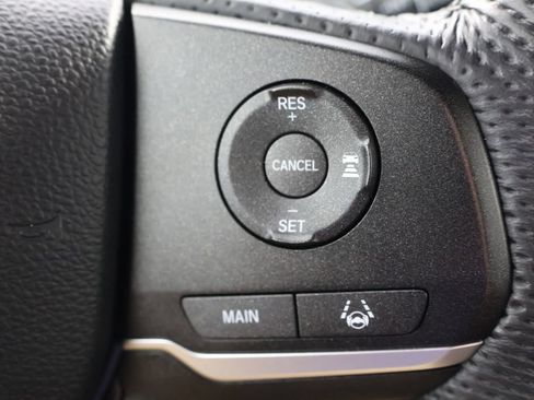 Used 2023 Honda Passport EX-L image 12