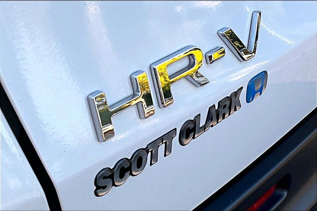 Used 2025 Honda HR-V LX image 24