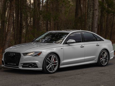 Used 2017 Audi S6 Prestige w/ S6 Sport Package image 50