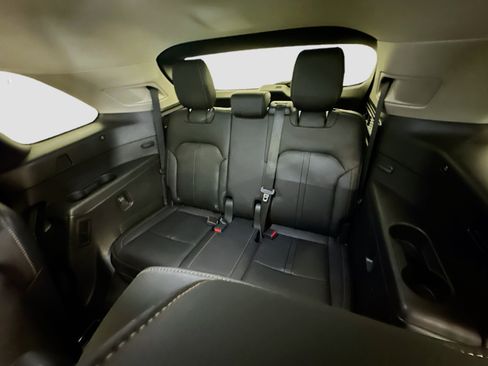 Used 2024 MAZDA CX-90 Plug-In Hybrid w/ Preferred image 31