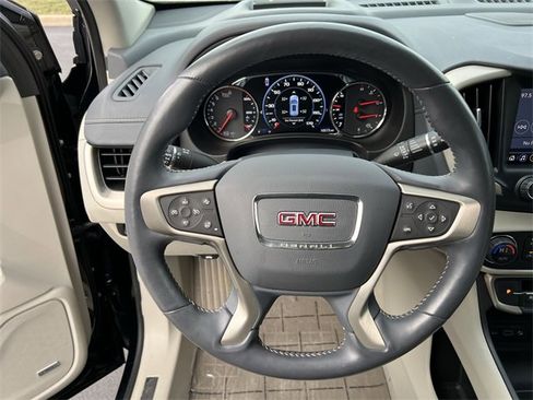 Used 2022 GMC Terrain Denali w/ Black Diamond Edition image 12