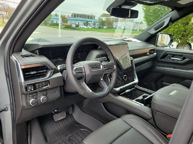 New 2026 GMC Yukon Denali AWD/4WD image 18