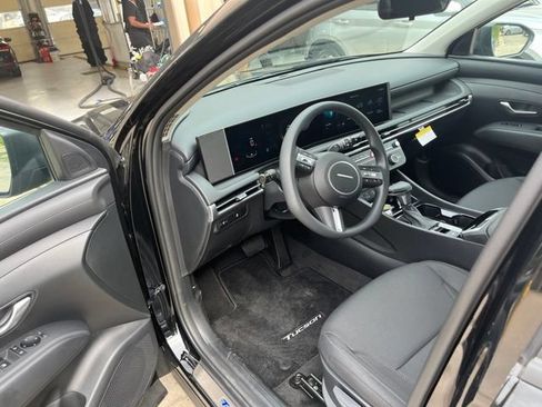 New 2026 Hyundai Tucson SE FWD image 11