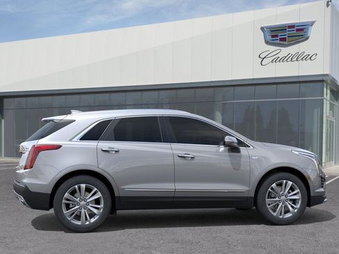 New 2026 Cadillac XT5 Premium Luxury image 6
