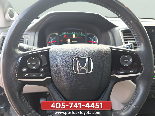 Used 2019 Honda Pilot Touring image 16