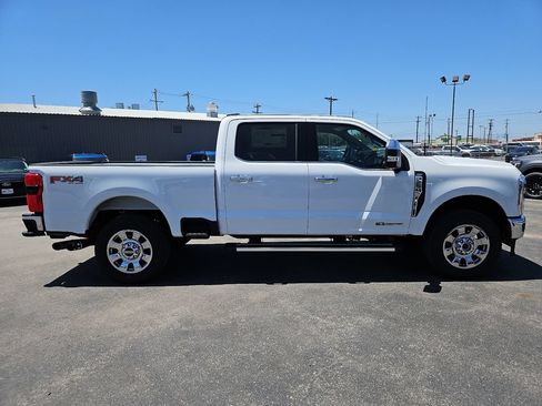 New 2026 Ford F250 Lariat w/ Chrome Package AWD/4WD image 14