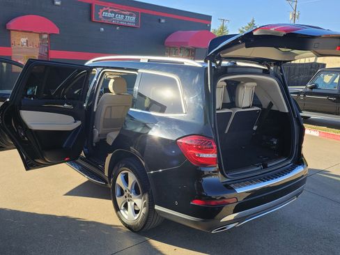 Used 2019 Mercedes-Benz GLS 450 4MATIC w/ Premium 1 Package image 18