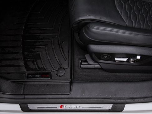 Used 2025 Audi RS Q8 performance image 21