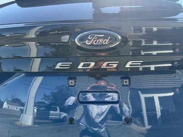 Certified 2023 Ford Edge SEL w/ Sport Appearance Package AWD/4WD image 13