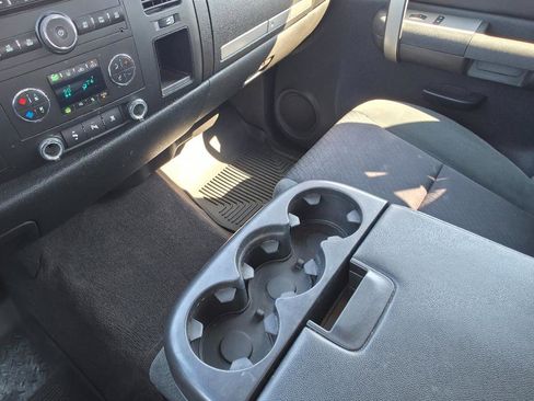 Used 2009 GMC Sierra 1500 SLE w/ Convenience Package image 28