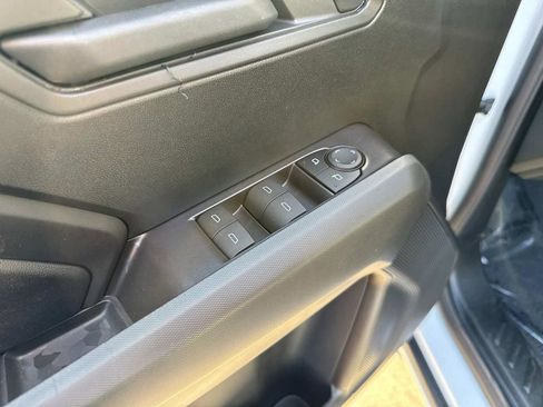 New 2025 Chevrolet Colorado W/T image 15