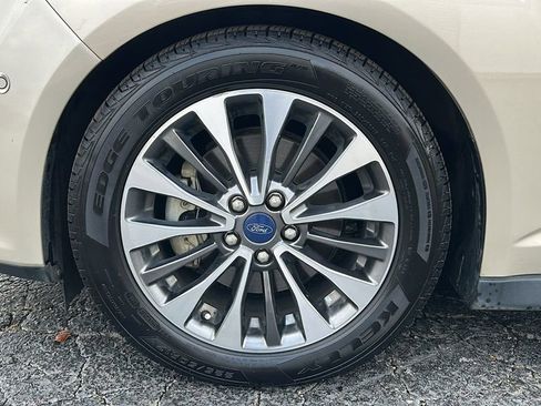 Used 2017 Ford C-MAX Energi Titanium w/ Equipment Group 501A image 14