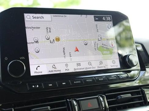 Certified 2025 Nissan Pathfinder SL AWD/4WD image 14