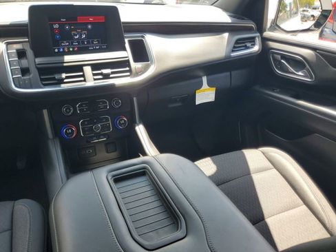 Used 2023 Chevrolet Tahoe LS image 13