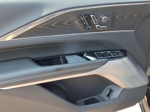Certified 2024 Cadillac Lyriq Sport w/ LPO, Floor Liner Package AWD/4WD image 19