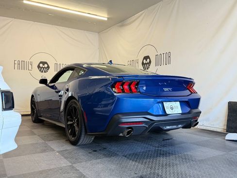 Used 2024 Ford Mustang GT RWD image 15