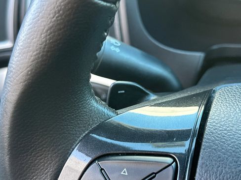 Used 2017 Ford Explorer XLT w/ Equipment Group 202A FWD image 36