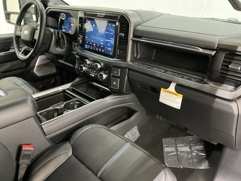 New 2026 Ford F250 Platinum image 20