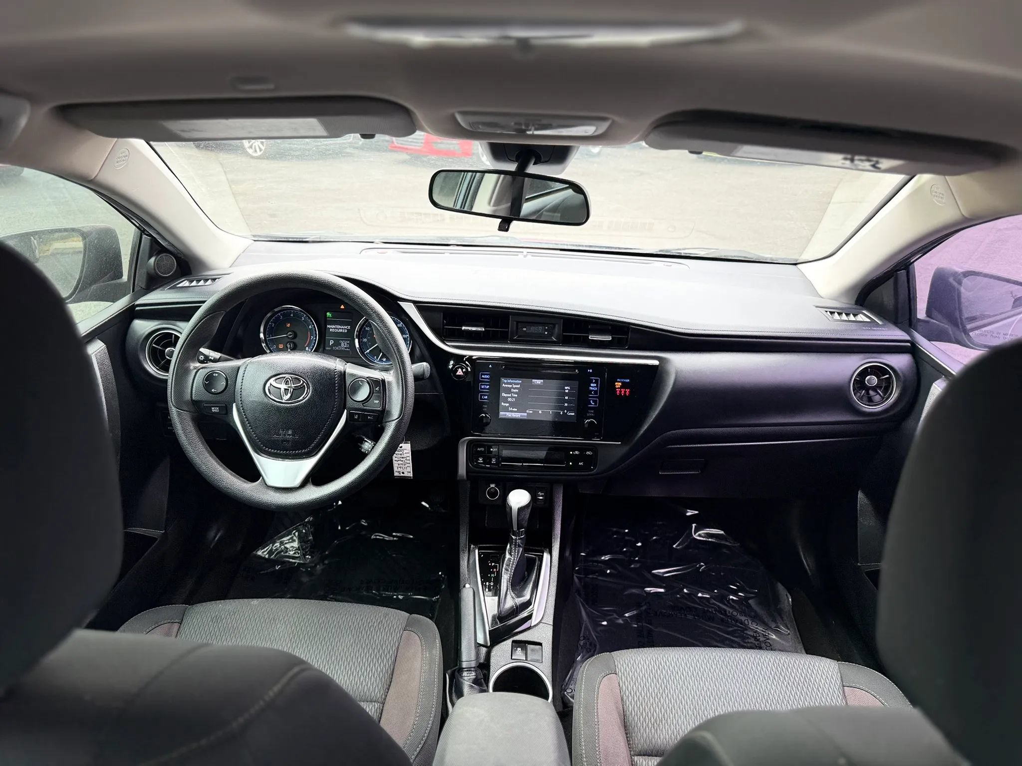 Used 2019 Toyota Corolla LE FWD image 17