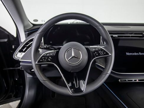 Used 2025 Mercedes-Benz E 450 4MATIC All-Terrain Wagon image 25