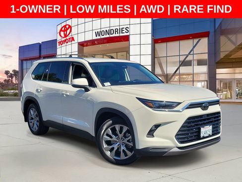 Used 2024 Toyota Grand Highlander AWD Hybrid image 1