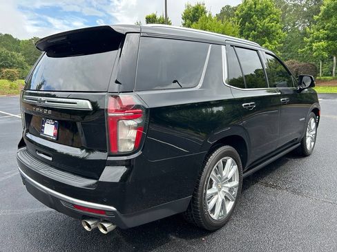 Used 2021 Chevrolet Tahoe High Country w/ Technology Package AWD/4WD image 25