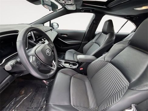 Used 2024 Toyota Corolla XSE image 9