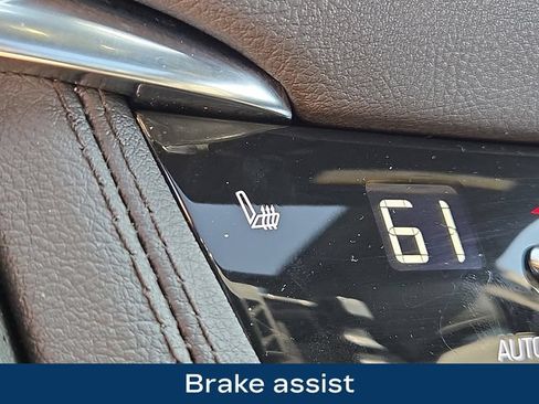 Used 2024 Cadillac XT5 Premium Luxury AWD/4WD image 19