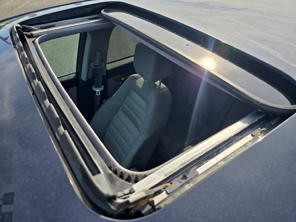Used 2019 Honda CR-V EX image 3