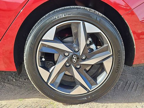 Certified 2023 Hyundai Elantra Limited image 13