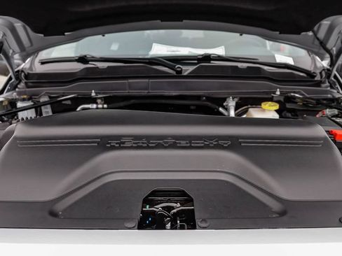New 2026 RAM 3500 Big Horn AWD/4WD image 31