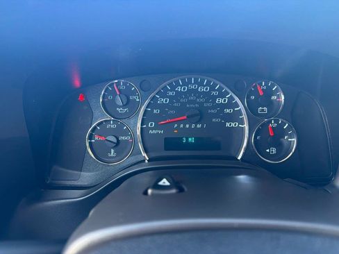 New 2026 GMC Savana 3500 w/ Driver Convenience Package RWD image 18