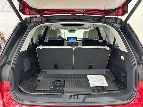 New 2026 Lincoln Aviator AWD w/ Jet Appearance Package image 29