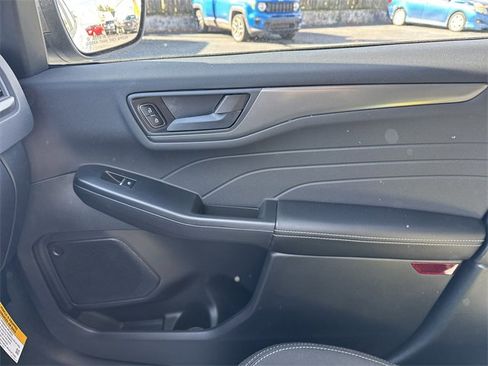 New 2026 Ford Escape Active image 24