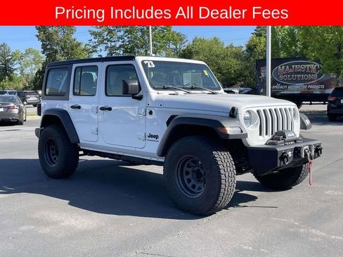 Used 2023 Jeep Wrangler Unlimited Sport AWD/4WD image 7