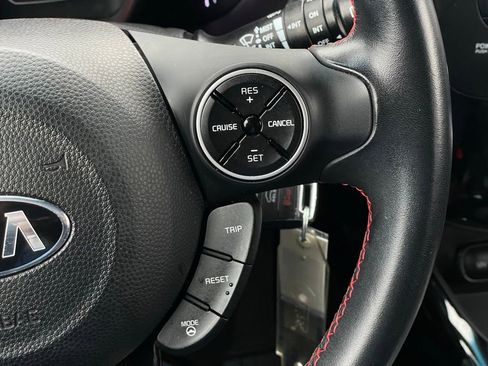 Used 2016 Kia Soul + w/ Soulful Package image 14